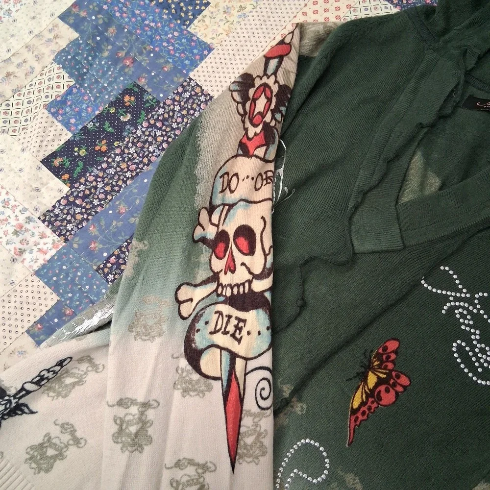 Vintage Y2K Ed Hardy Christian Audigier Hooded Pullover Sweater Love Kills Slowl